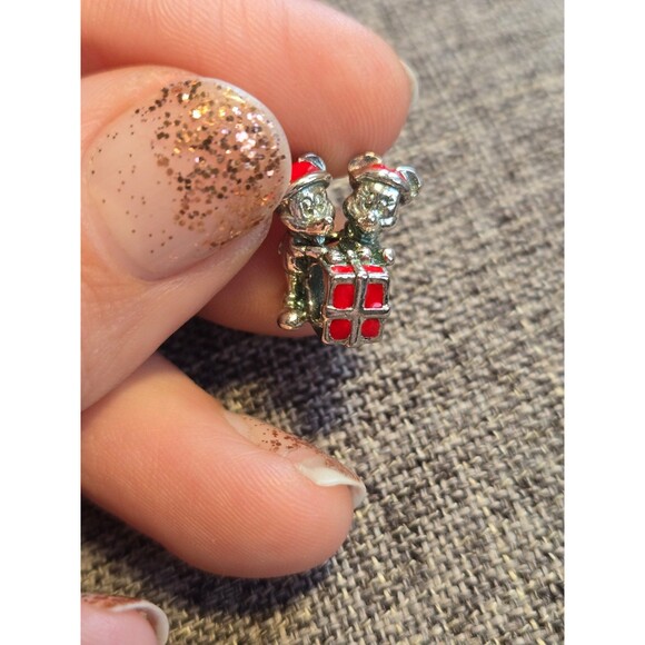 Pandora charm christmas  mickey disney - Picture 1 of 5